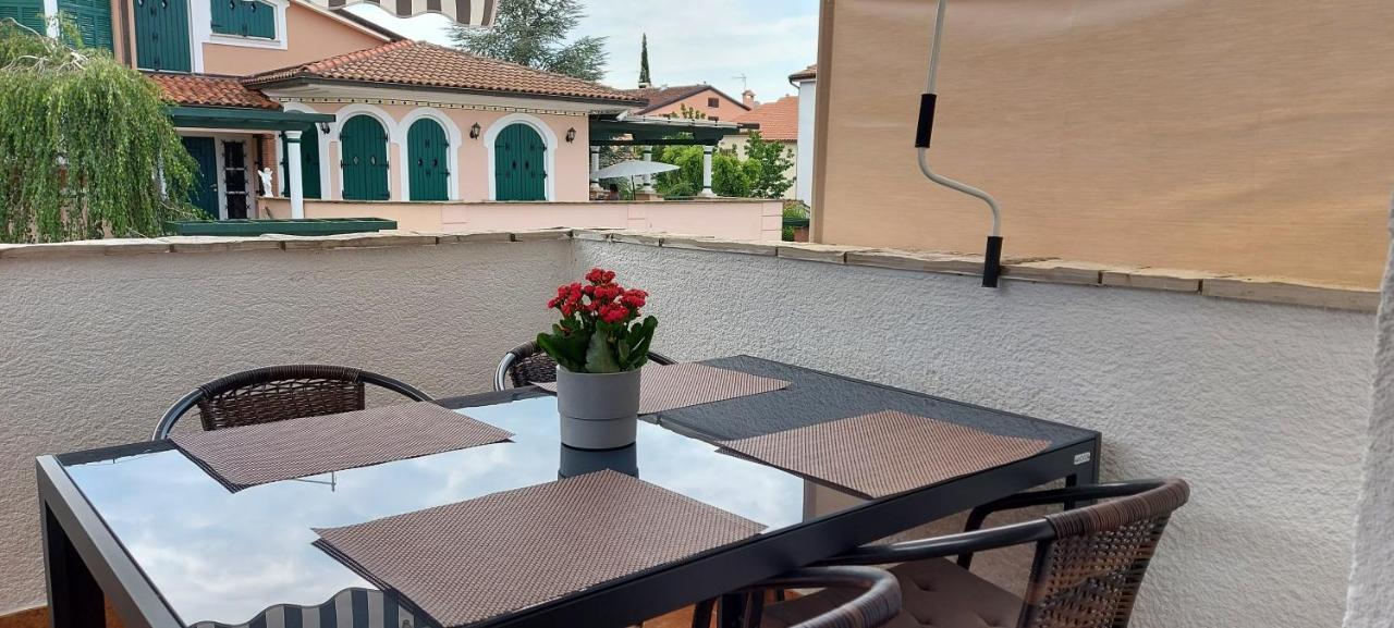 Villa Zoe Poreč Exterior foto